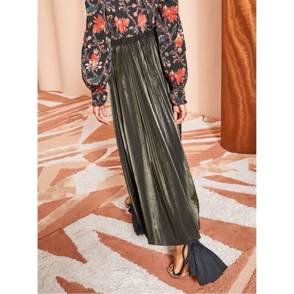 Ulla Johnson Maxi Pleated Black Irvette Satin Skirt - Picture 6 of 7